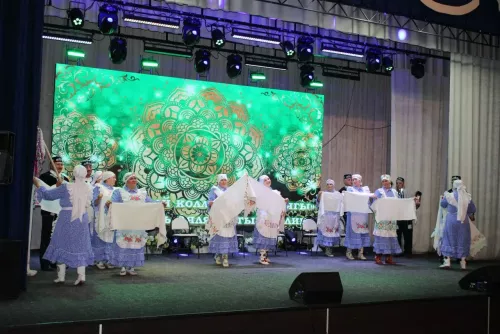 Вчера камскоустьинцы приняли участие в зональном этапе фестиваля «Балкыш»