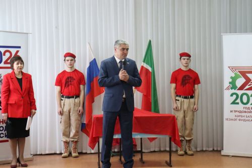 «Парту Героя» в память о бойце СВО открыли в Камско-Устьинской татарской школе