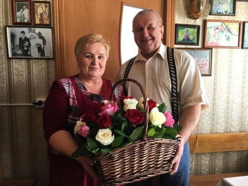Познакомились на катке и вот уже более полувека вместе