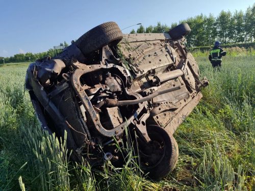 Несовершеннолетний водитель совершил аварию в Камском Устье