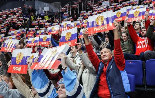Министр спорта Татарстана Владимир Леонов ждет от сборной России яркой игры и победы