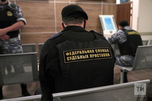 Арест автомобиля заставил камскоустьинца заплатить налоги