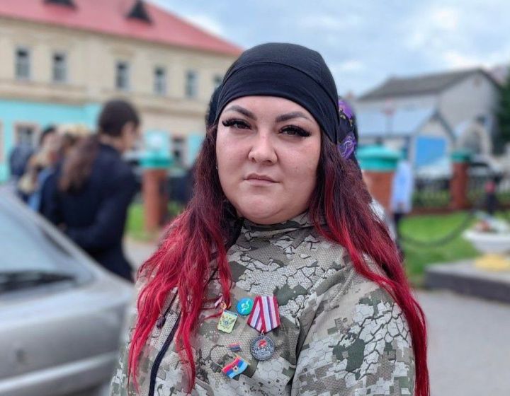 Супруга уроженца Камского Устья 12 раз сопровождала гуманитарный груз в зону СВО