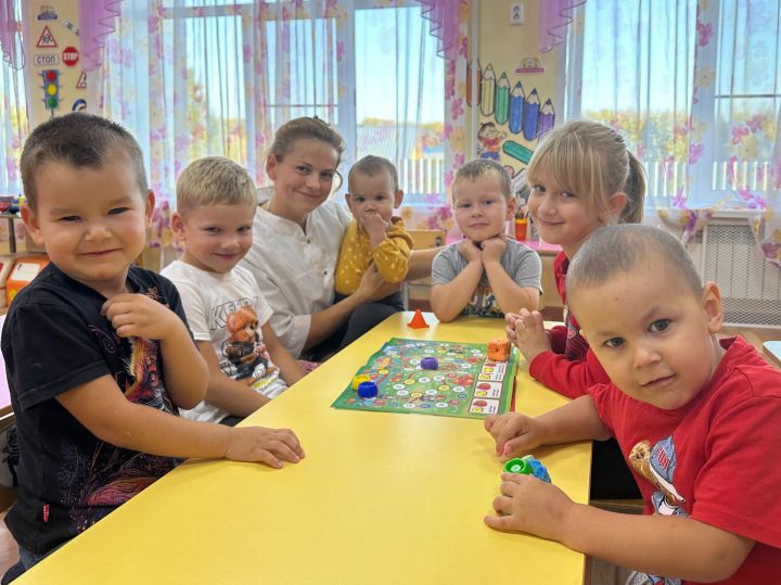 Многодетная мама и надежный воспитатель в одном лице