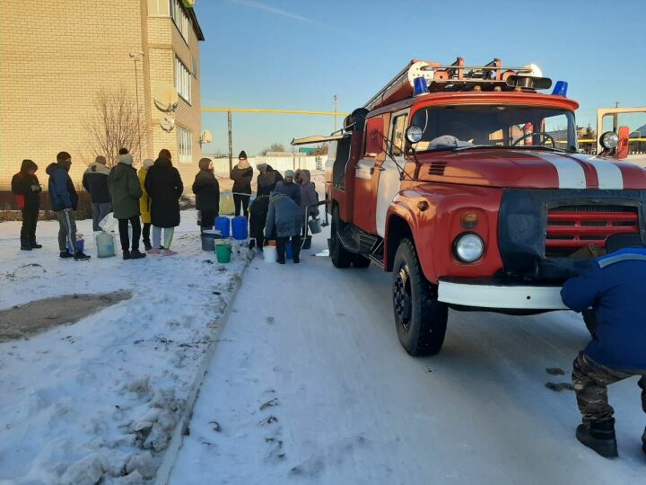 Вопрос обеспечения водой жителей поселка Тенишево решается