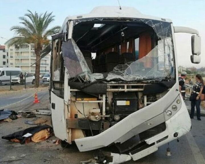 Россияне погибли в Турции при ДТП с автобусом