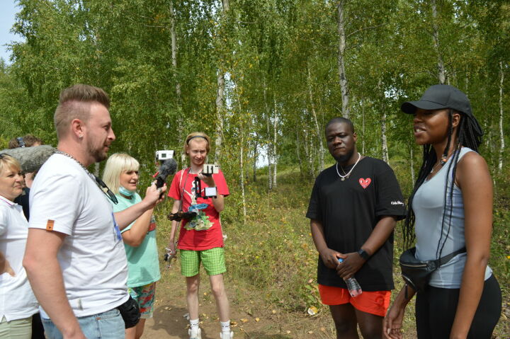 Сегодня Камское Устье посетили популярные иностранные блогеры