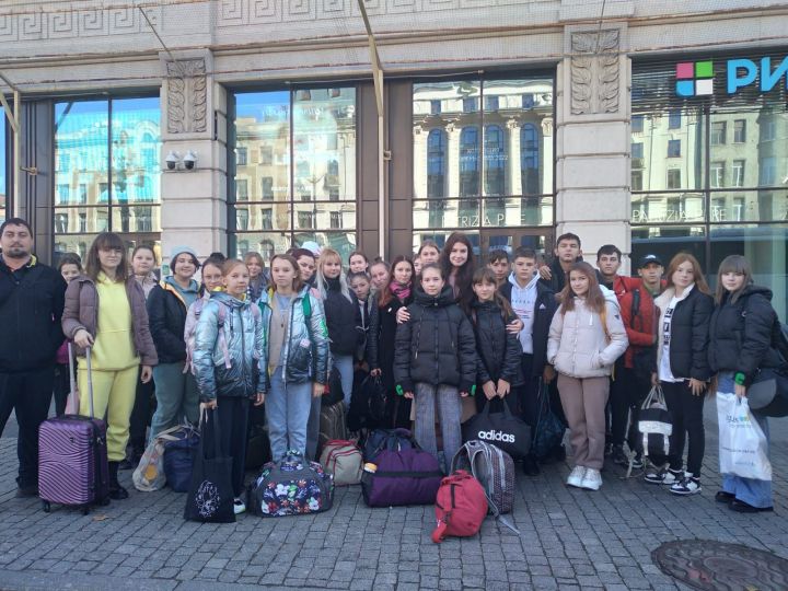 Ученики Затонской школы приехали в Санкт-Петербург