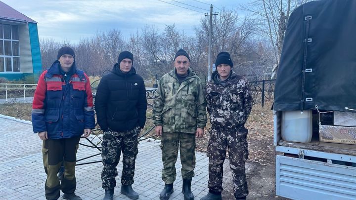 Камскоустьинцы собрали новую партию гуманитарной помощи для военнослужащих