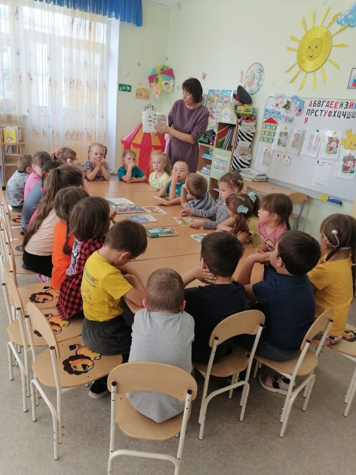 Библиотекари провели мероприятие в детском саду