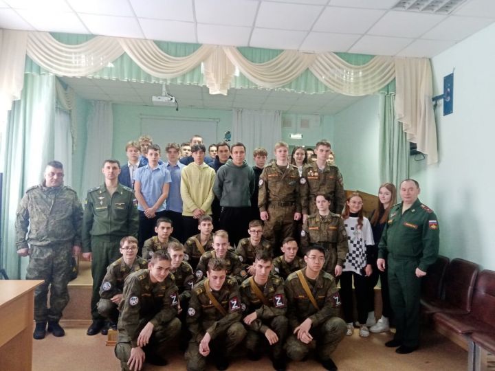 В Кадетской школе прошла профориентационная встреча