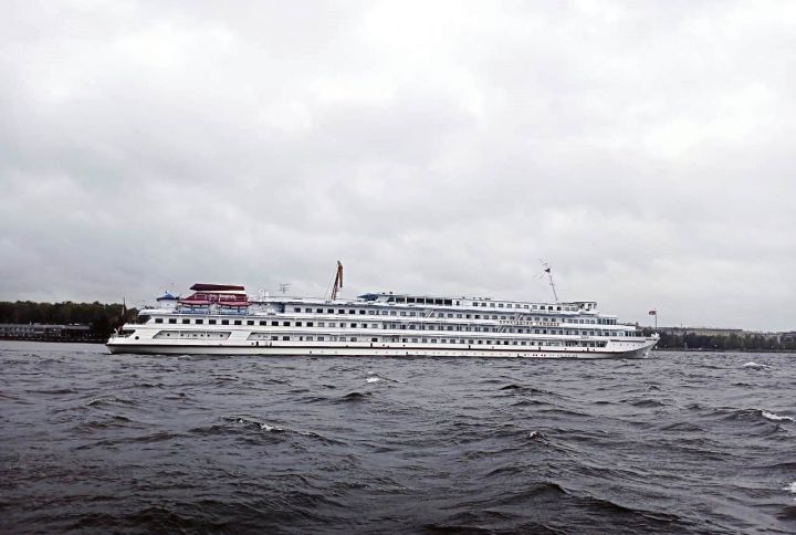 Карелия: Петрозаводск и неприступное Онежское озеро