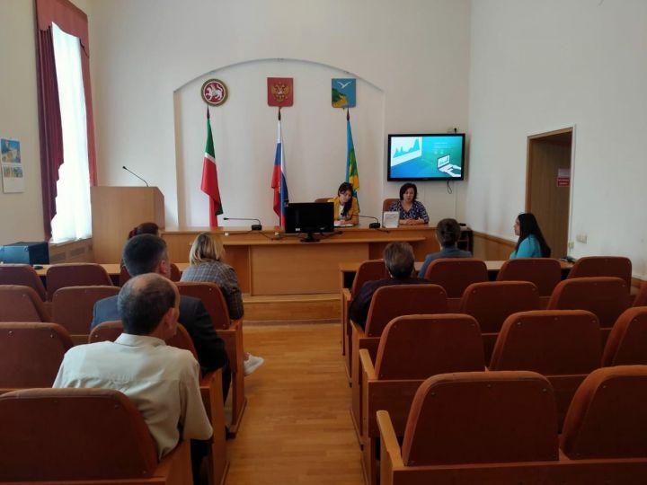 В Камском Устье работают с семьями, находящимися в социально опасном положении