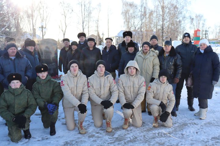 Глава района обратился к воинам-афганцам