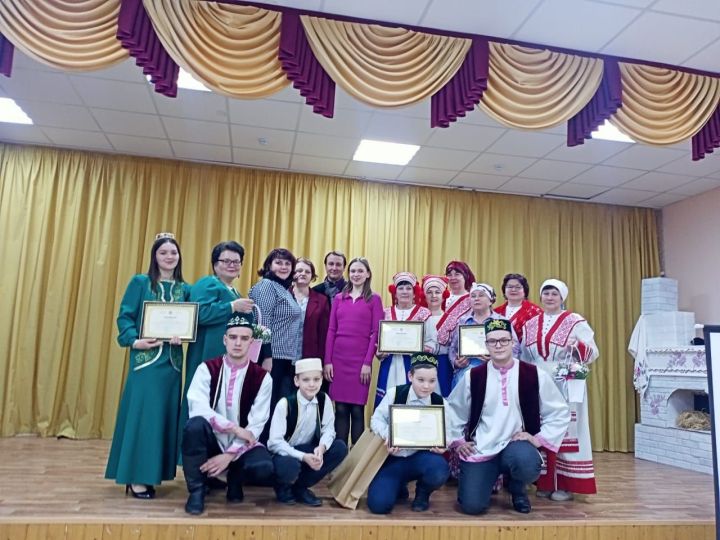Фестиваль родословной укрепляет семейные узы
