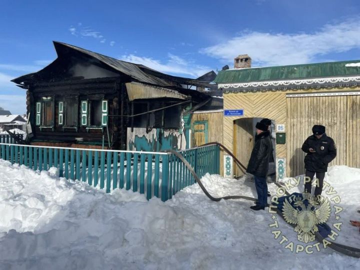 В соседнем районе мать и сын стали жертвами пожара