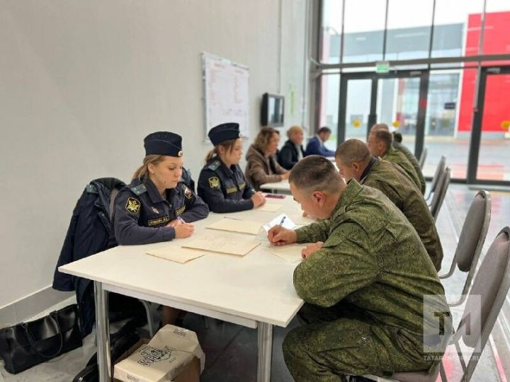 Контрактников СВО и их детей зачислят в колледжи вне конкурса
