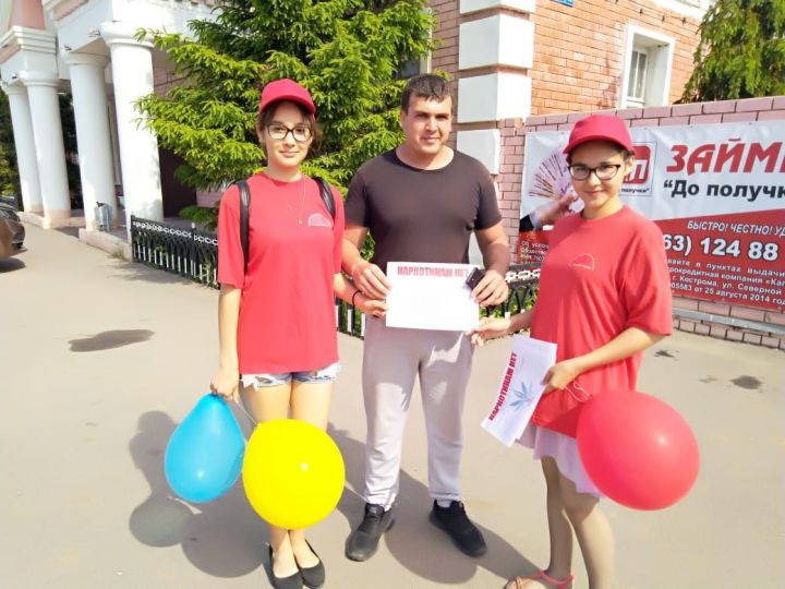 В Камском Устье проходит месячник «Жизнь без наркотиков»