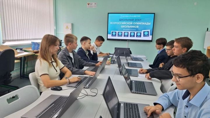 Интеллектуальные соревнования стартовали в школах региона!