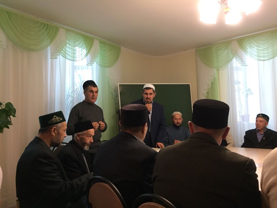 В мечети Камского Устья "Жамиг" прошло обучение по основам ислама