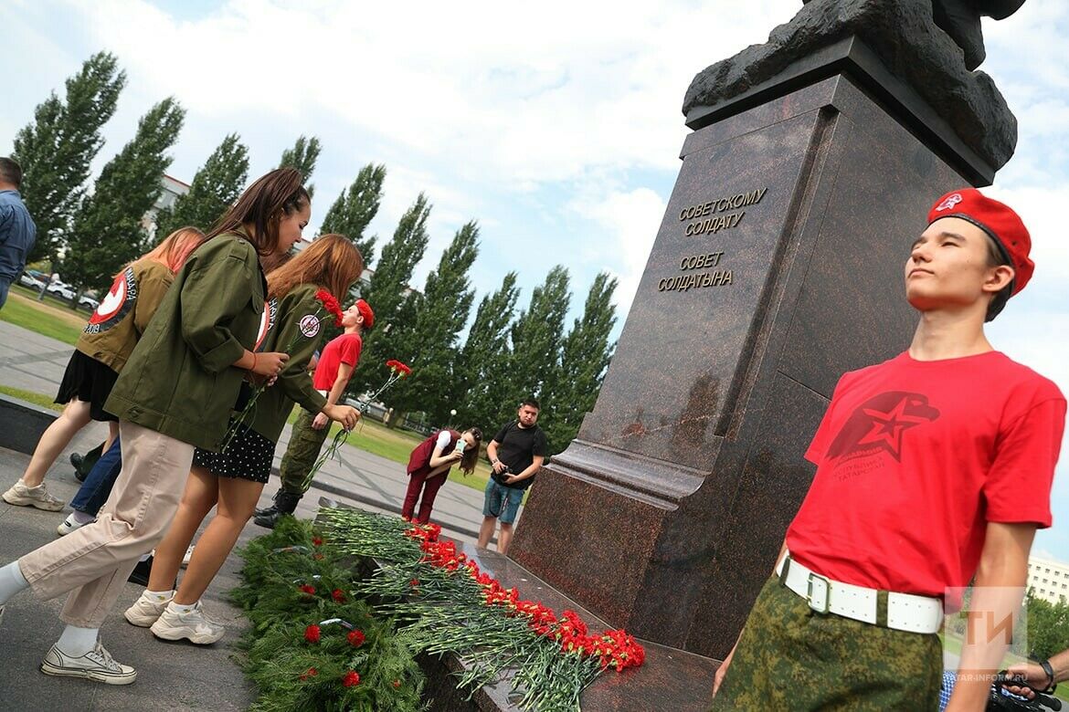 Сегодня состоялся торжественный митинг к 100-летнему юбилею Героя ВОВ Гази Загитова