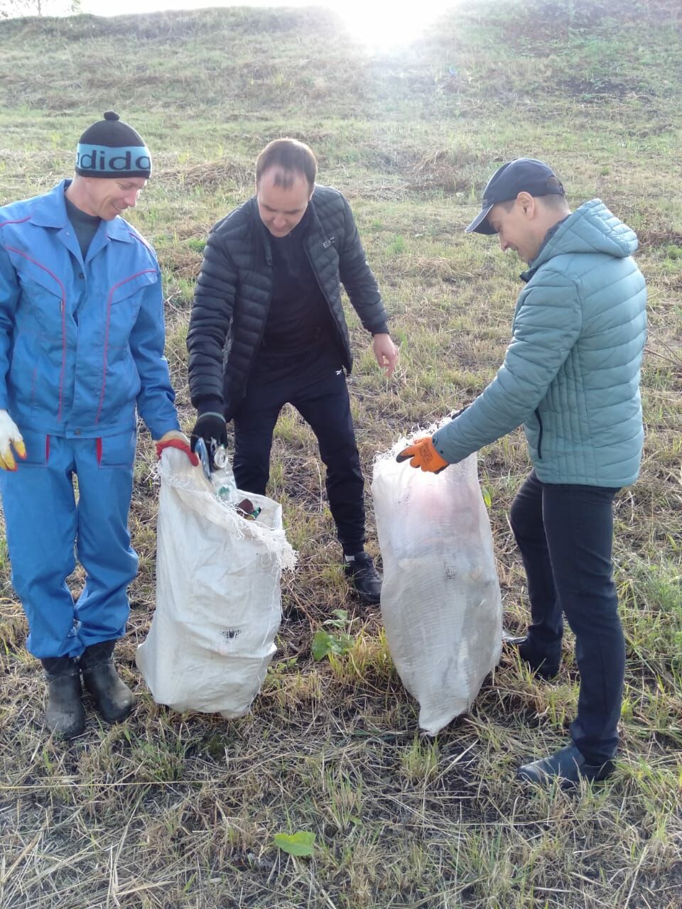 Берег Волги вновь очистили от мусора