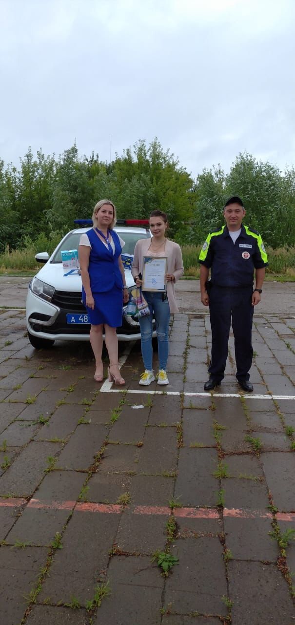 В Камском Устье прошел конкурс водительского мастерства "Автоледи - 2022"