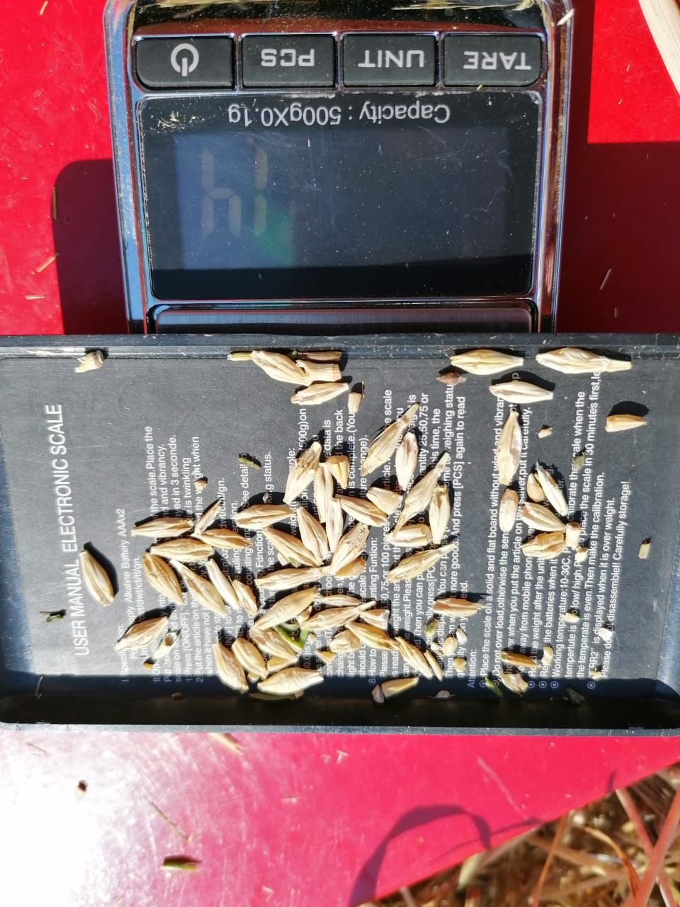 Комбайны «Август-Камское Устье» проверяются на наличие потерь зерна специализированным инструментом