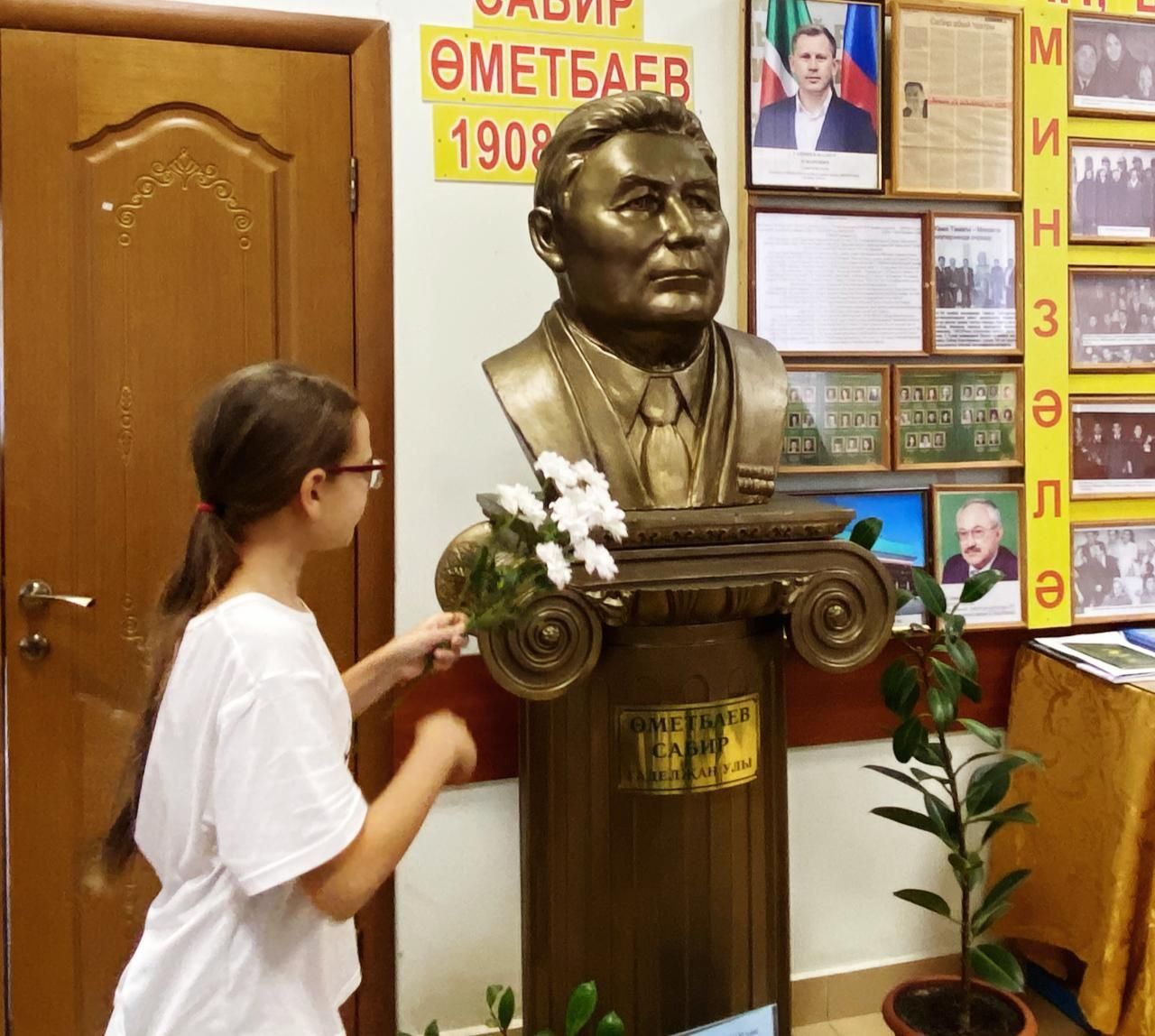 Выдающиеся земляки Камского Устья