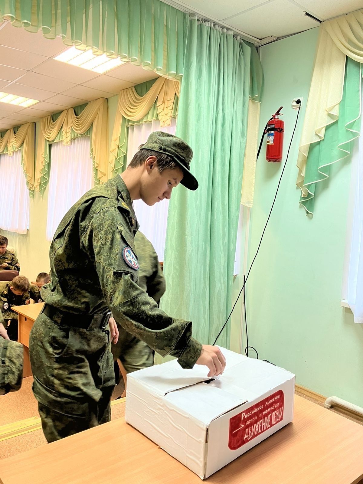 В школах района провели выборы председателя в «Совет Первых»