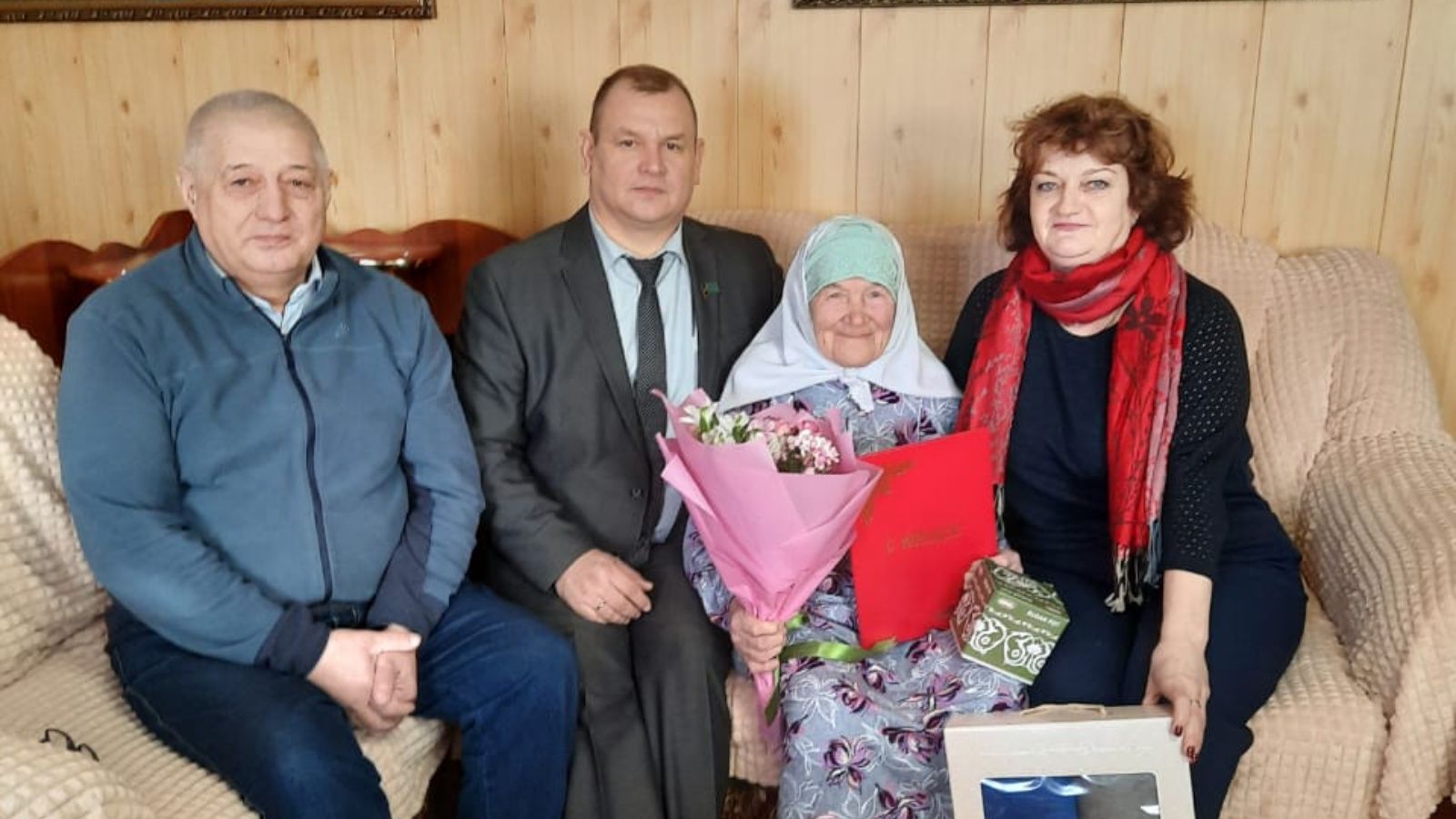 90 летний юбилей отметила Садыкова Хадича Газизулловна
