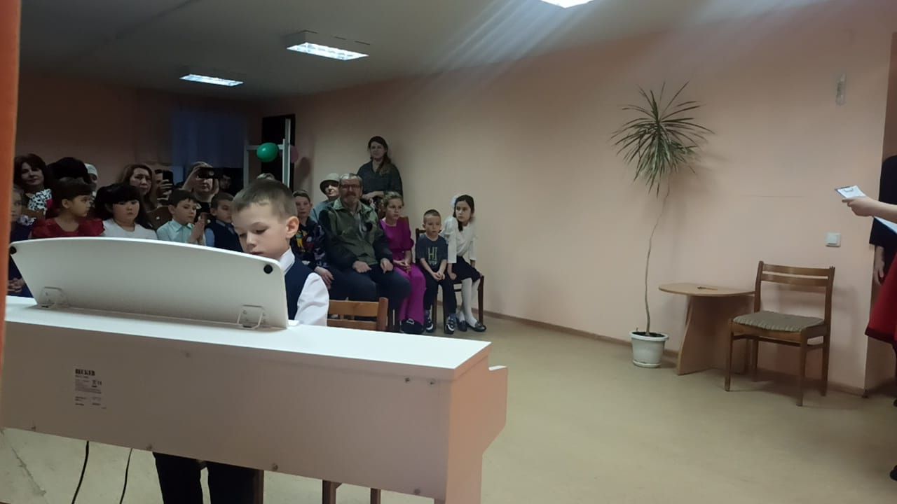 В Детской музыкальной школе прошел концерт