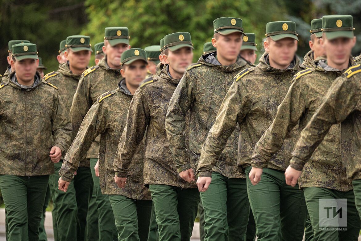 Подать заявление на военную службу по контракту можно через Госуслуги