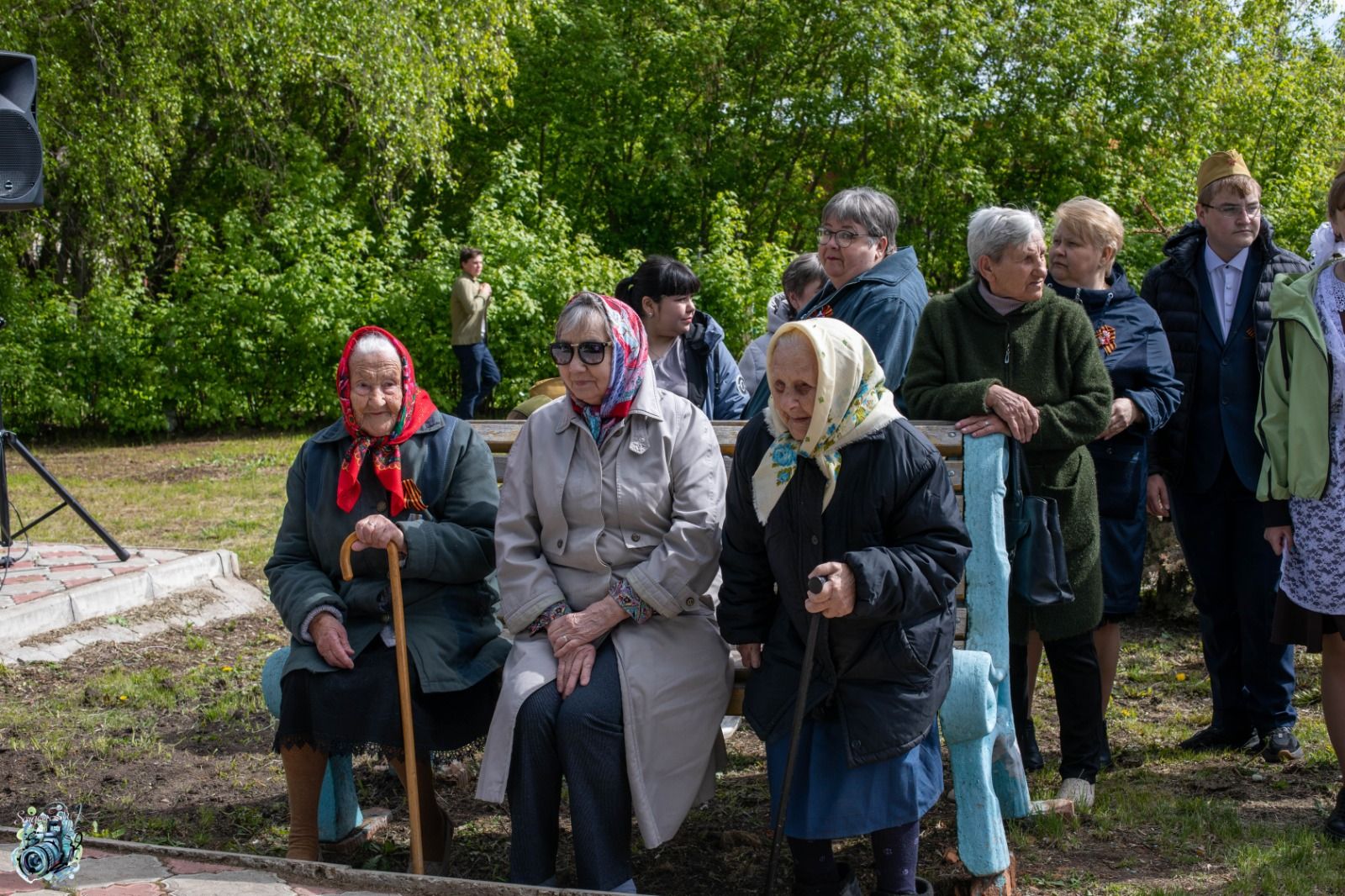 В Теньках на митинг собралось все село