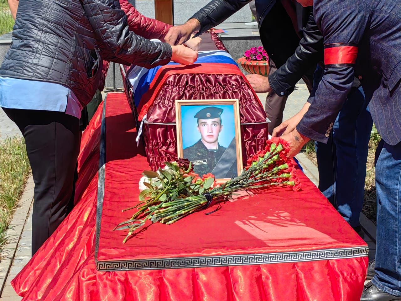 В Кирельске простились с участником СВО