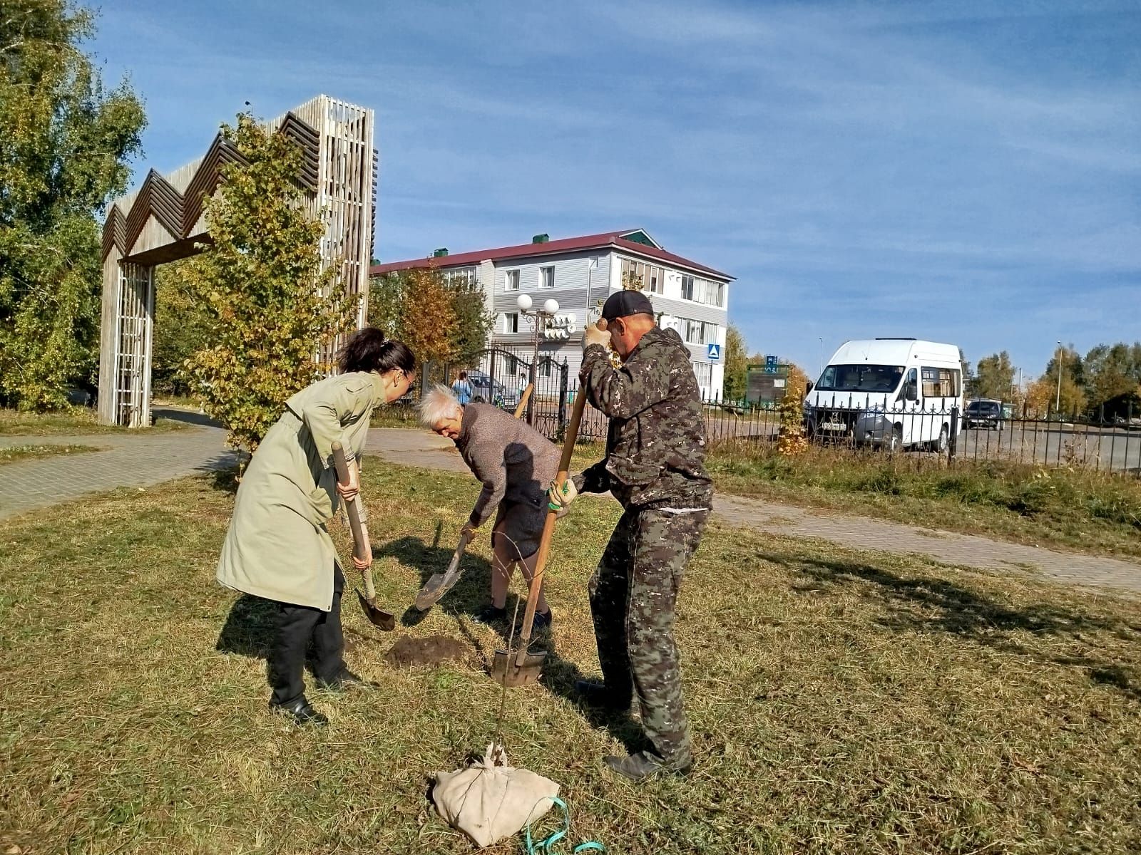 Аллея крепких семей Татарстана начинается в Камском Устье