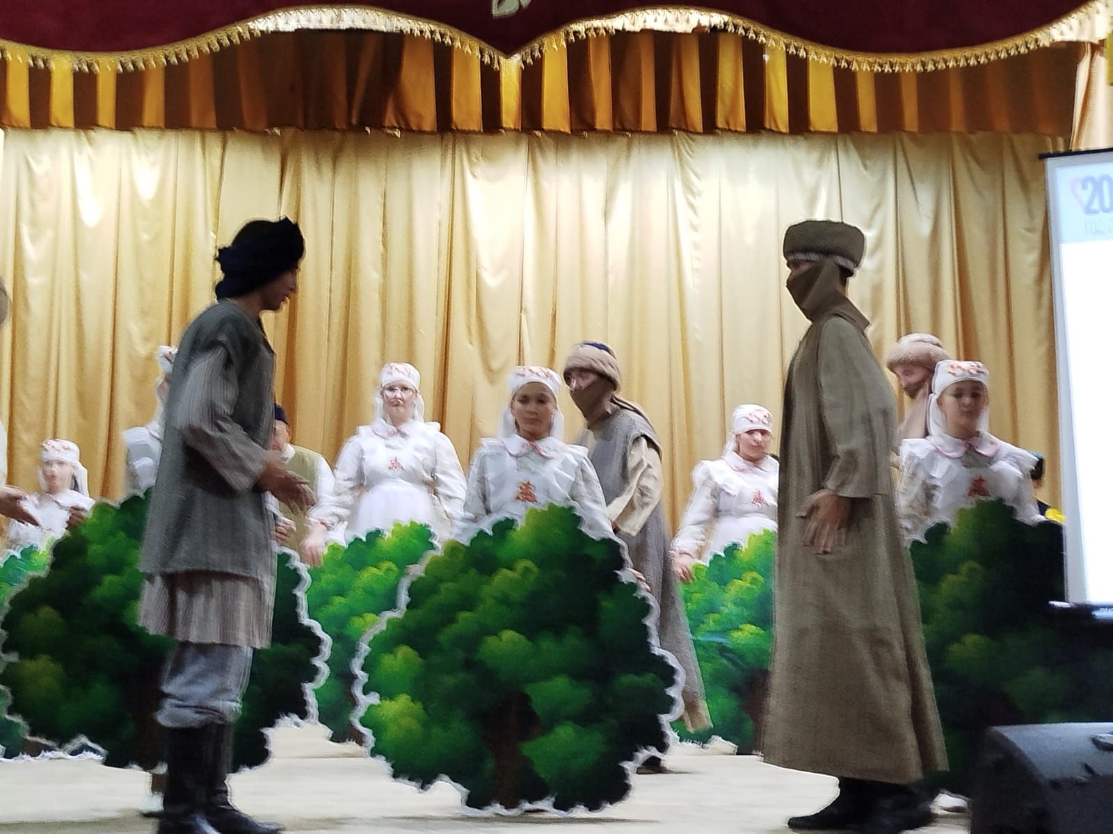 Крепкая семья - залог стабильности и процветания