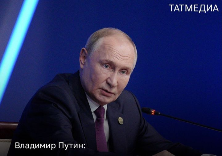 Путин: экономика России растет, несмотря на санкции