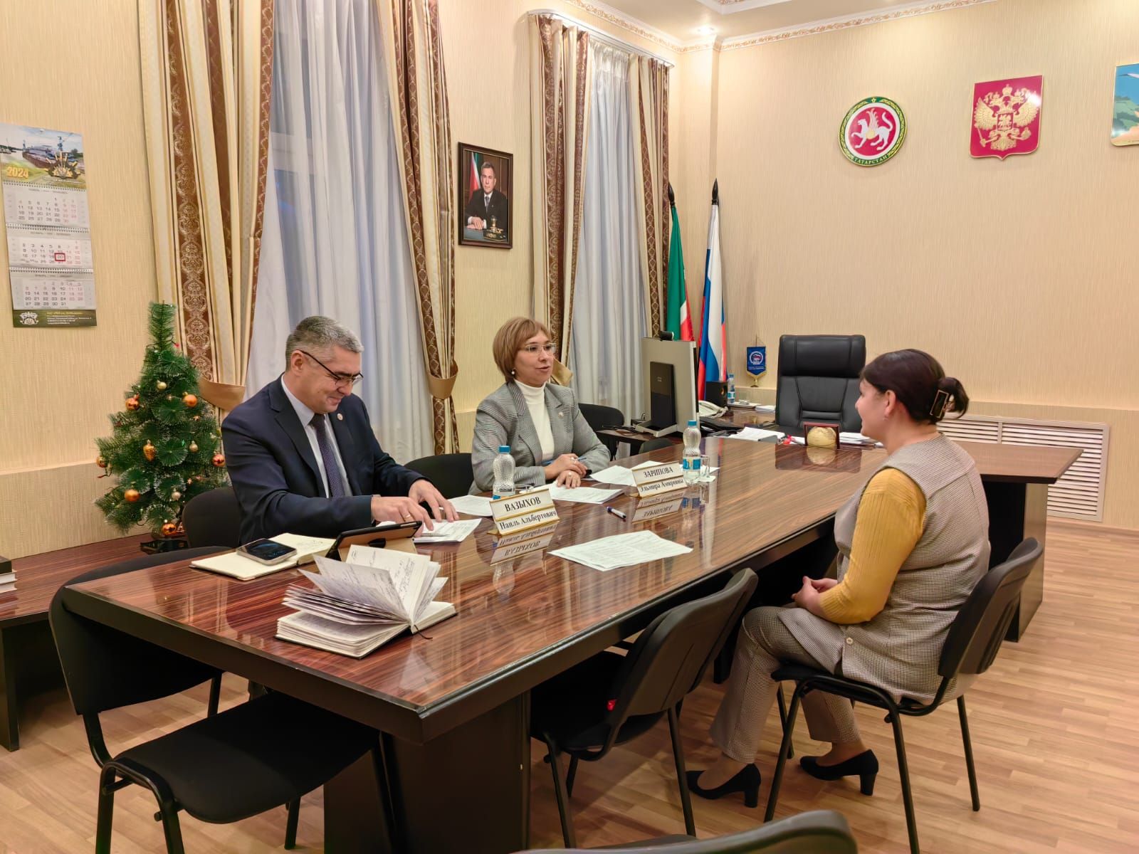 В Камском Устье прием граждан провела министр труда, занятости и социальной защиты РТ