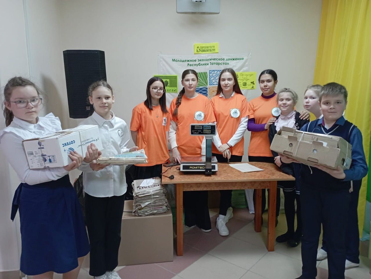 Команда «Зелёный патруль» работает в Камско-Устьинском районе