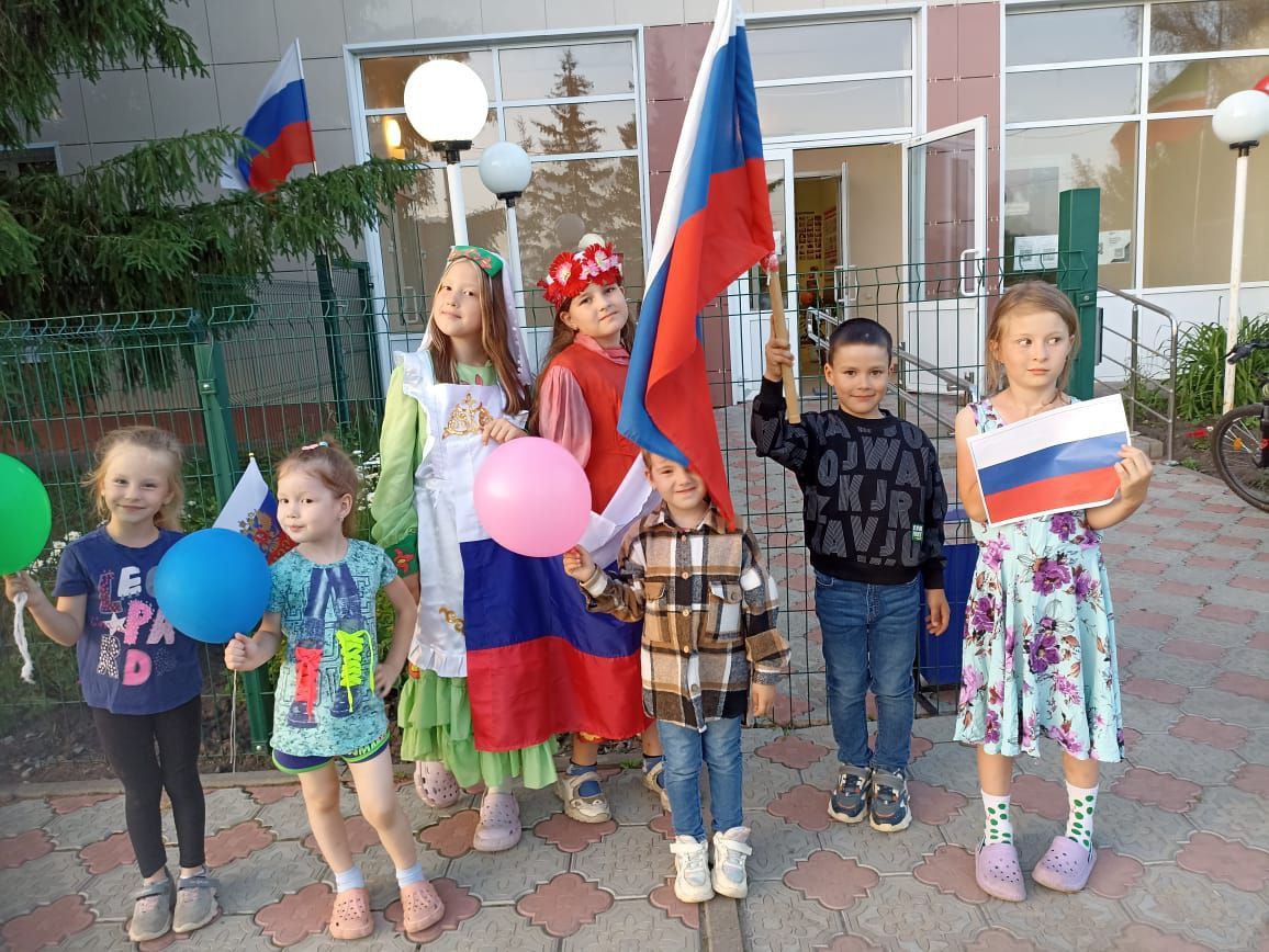 В клубах Камского-Устьинского района прошли праздничные мероприятия