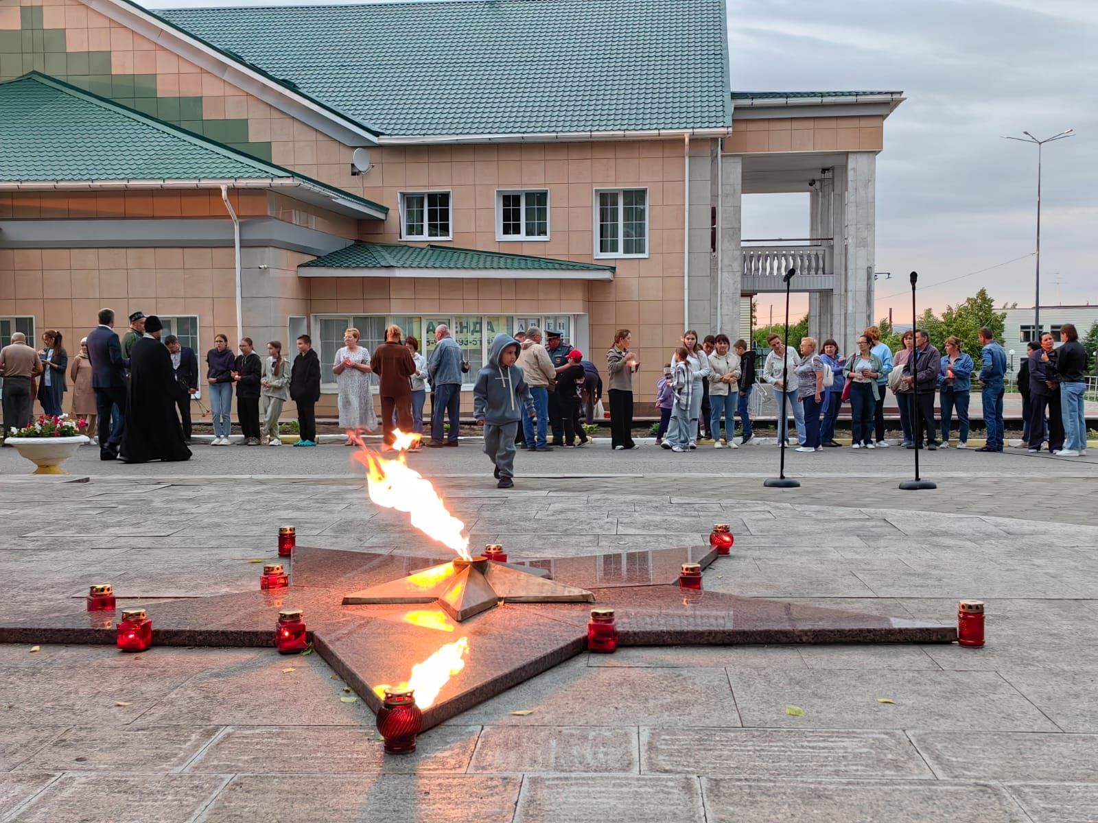 В Камском Устье прошел митинг памяти