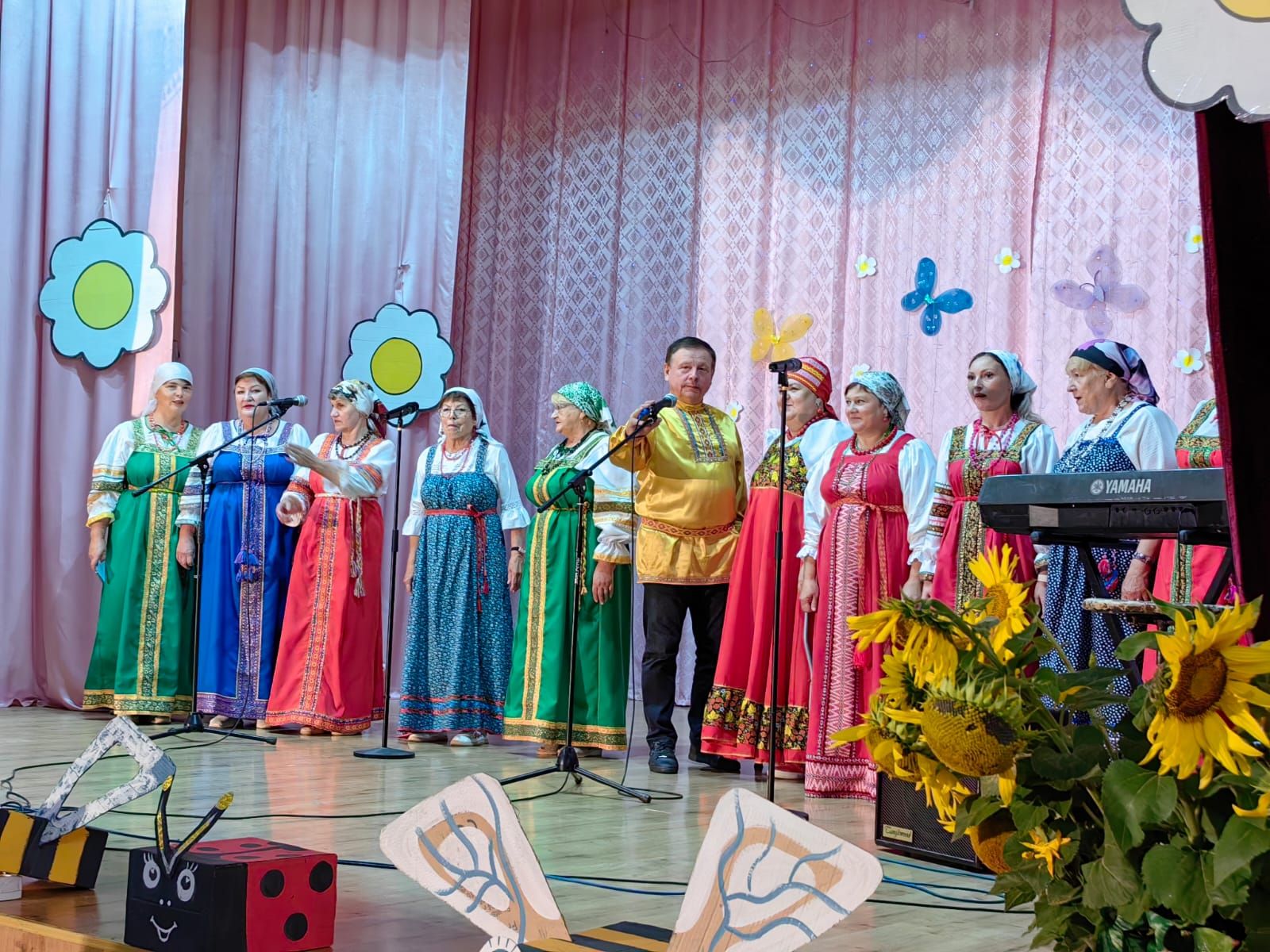 Медовый спас прошел в Теньках