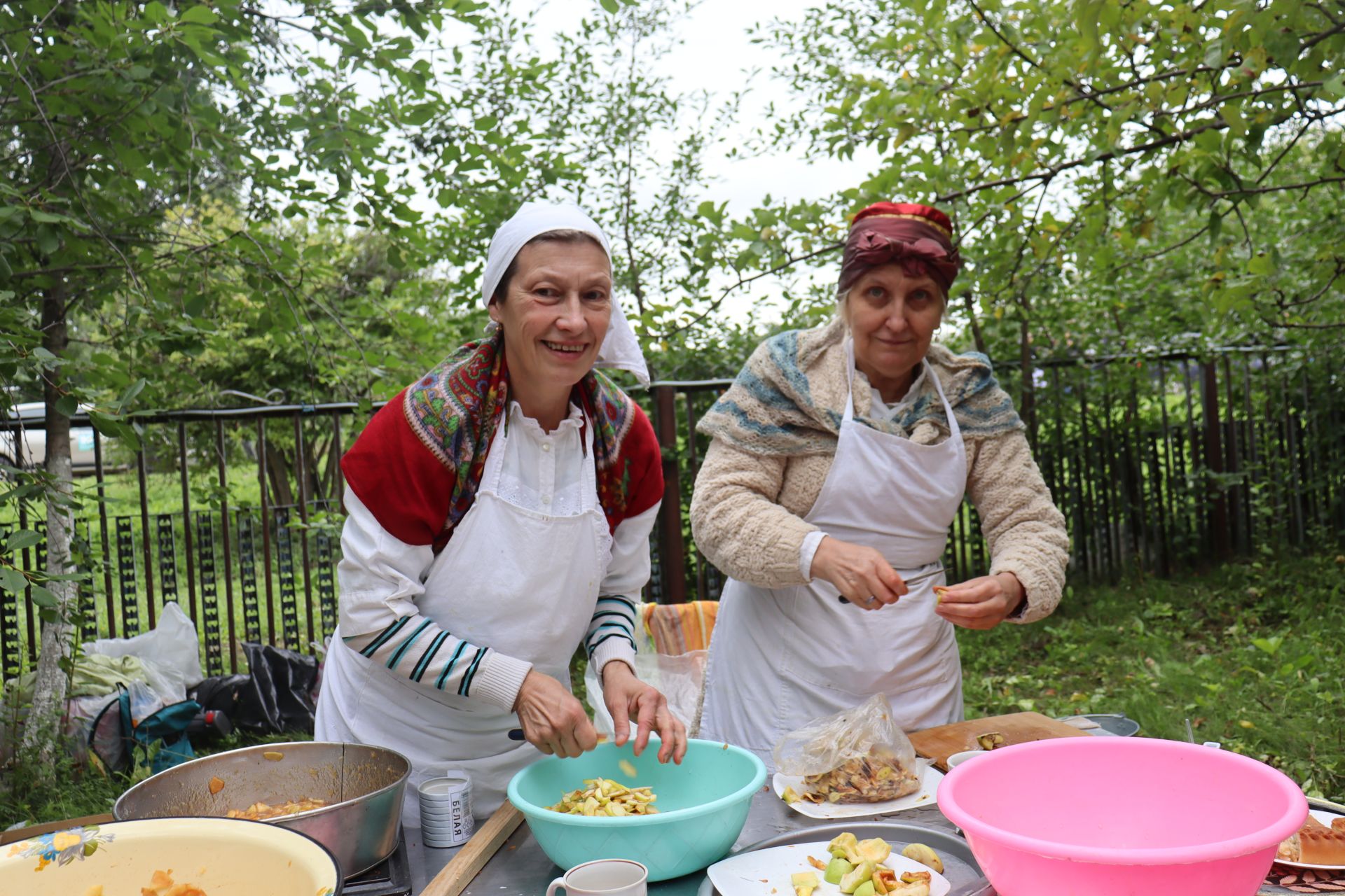 В Красновидово продолжается фестиваль «Яблочный спас»