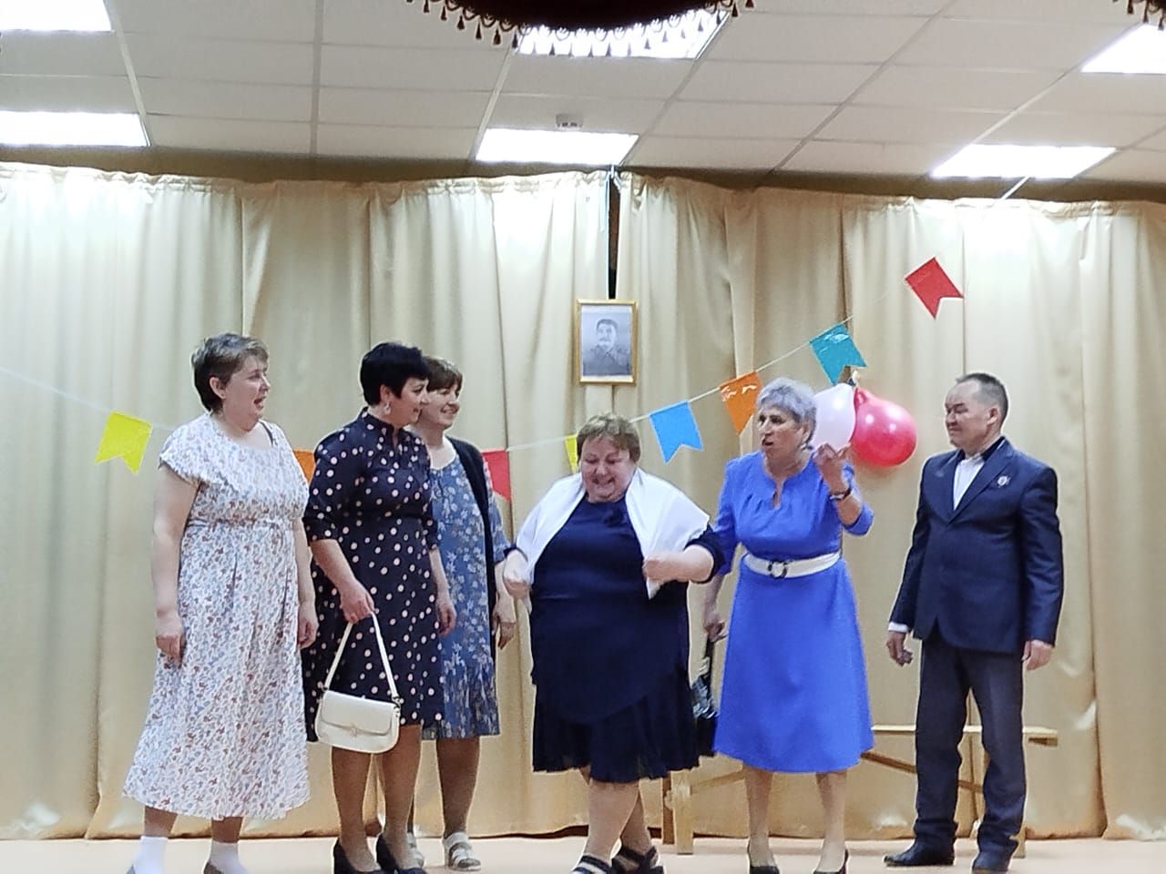 Большие Кармалы: памяти защитников Отечества посвящается
