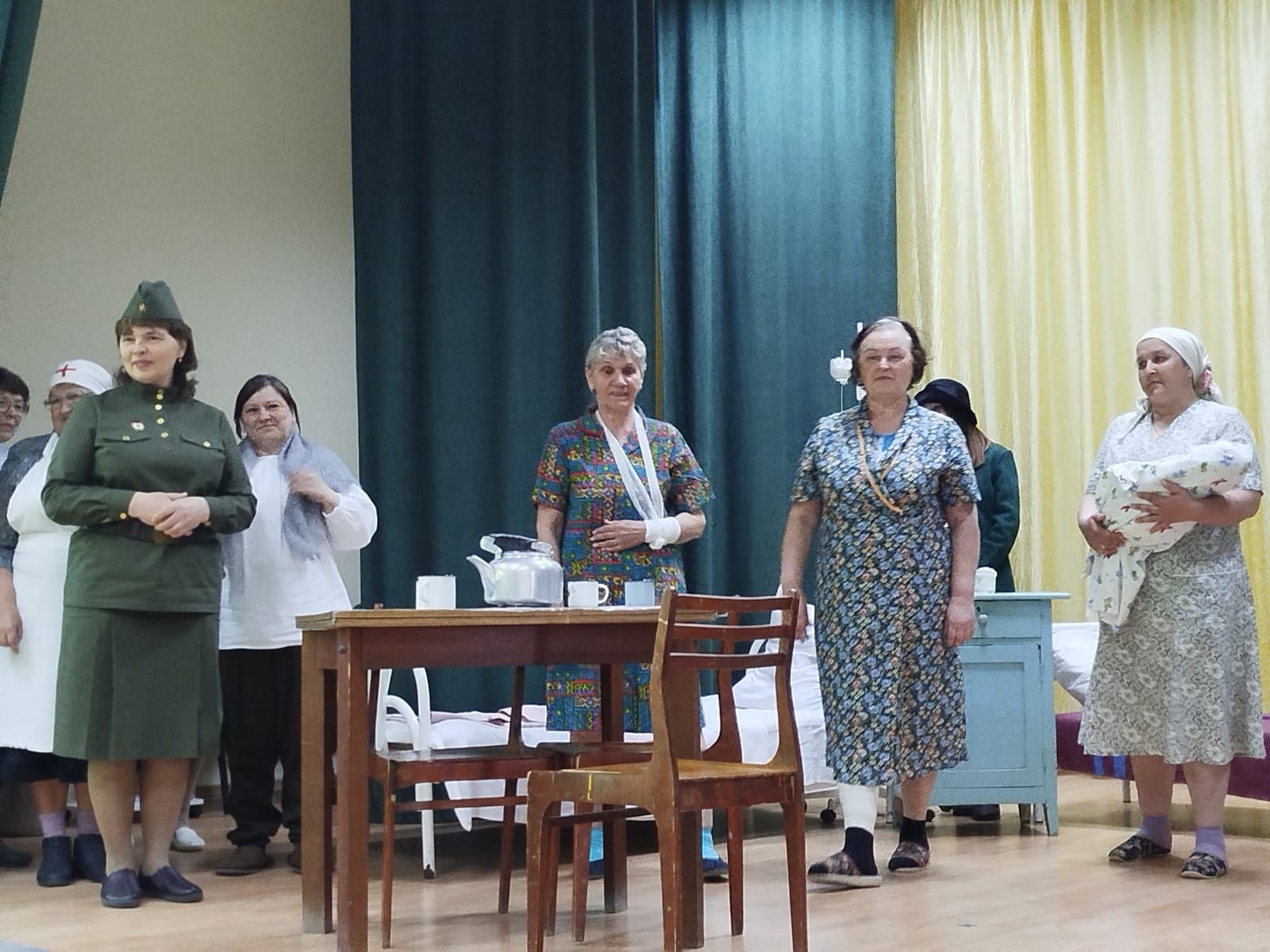 Красновидово: а на войне так хочется жить...