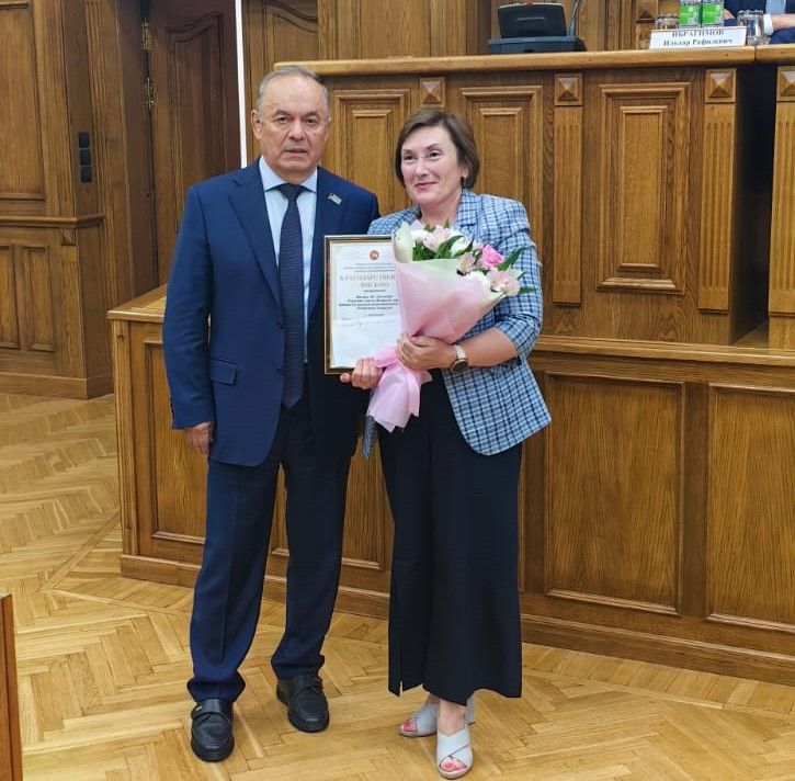 Сегодня в Госсовете РТ прошла церемония награждения победителей конкурсов