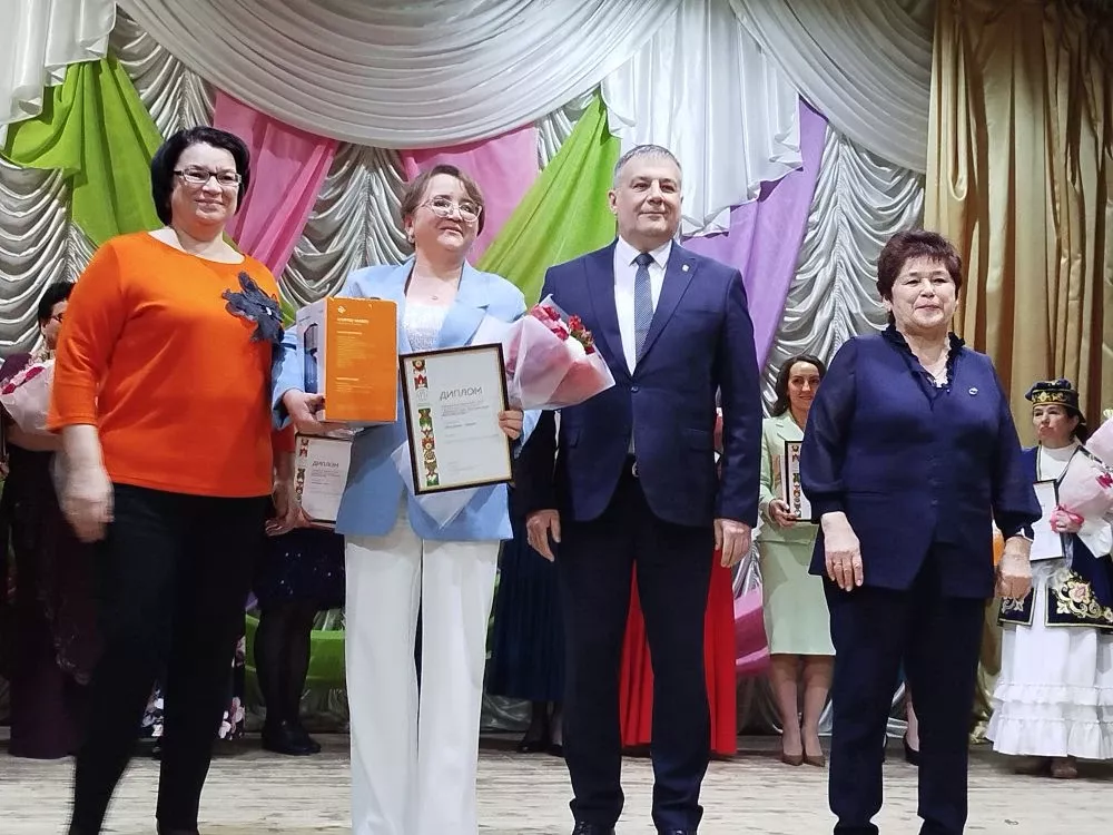 Женщина года. Мужчина года: женский взгляд