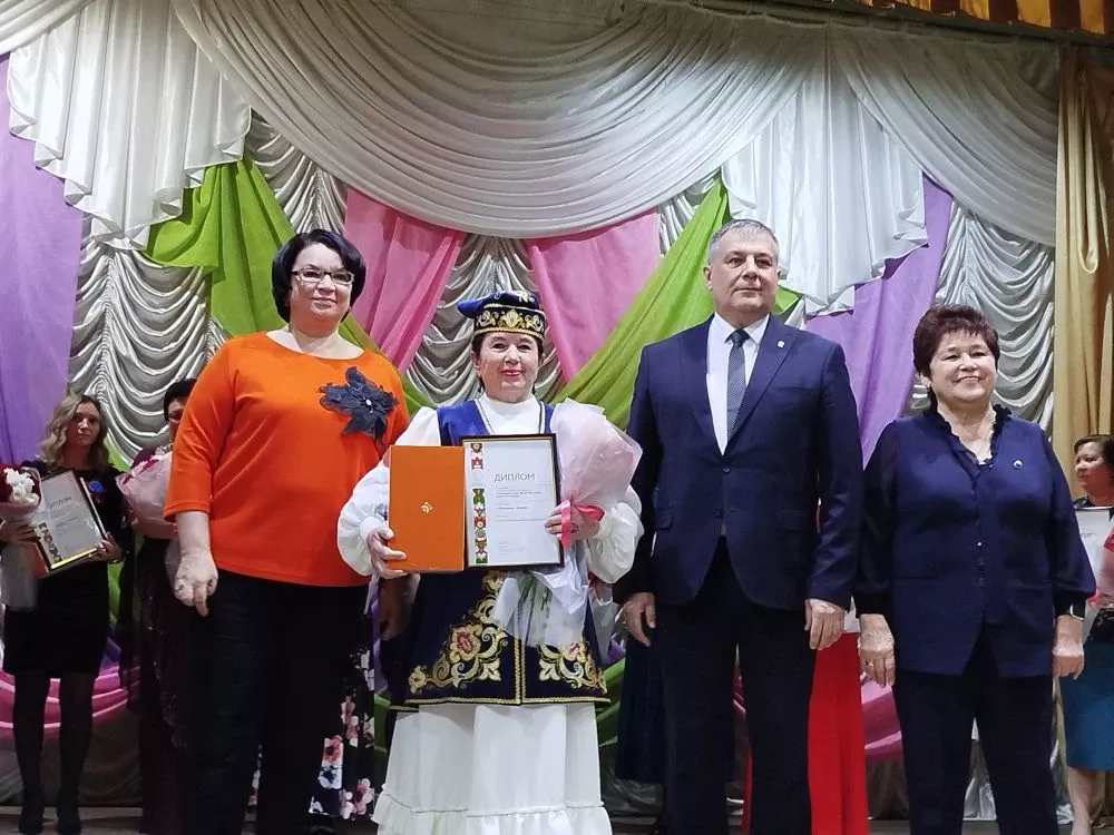 Женщина года. Мужчина года: женский взгляд