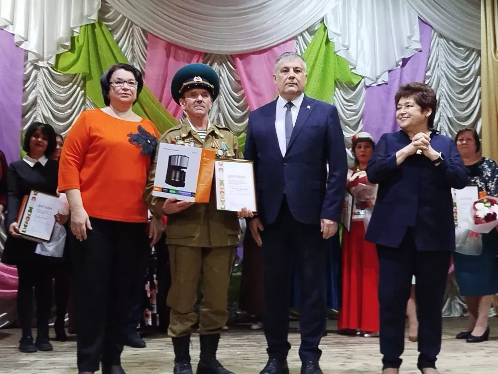 Женщина года. Мужчина года: женский взгляд